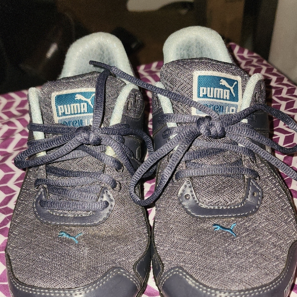 Puma Women's Athletic Shoes - Gray and Blue